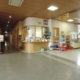 フロント
