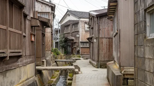 宿根木